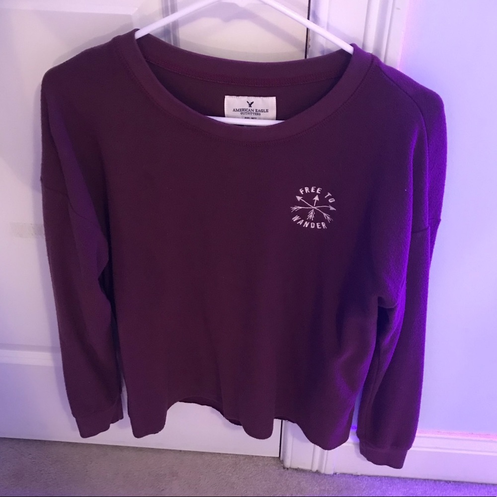 American Eagle Maroon Free To Wander sweater